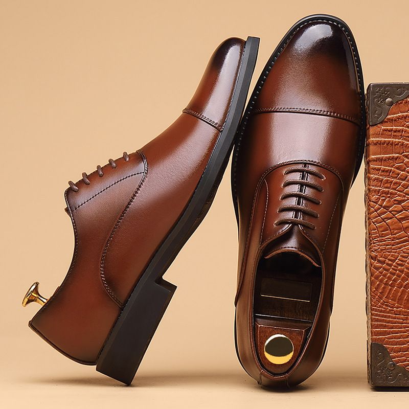 Brittiska Mäns Formella Läderskor Spetsiga Brudgummen Bröllopsskor Business Casual Herrskor Skor