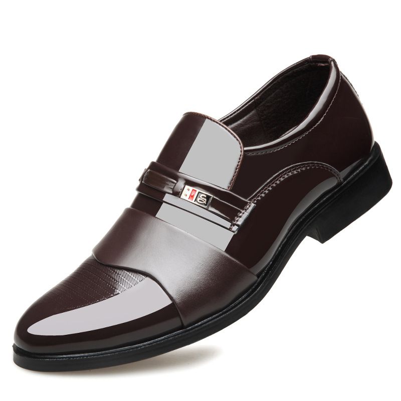 Brittiskt Mode Herrskor Glänsande Business Casual Läderskor Enkla Lackläder Set Fot